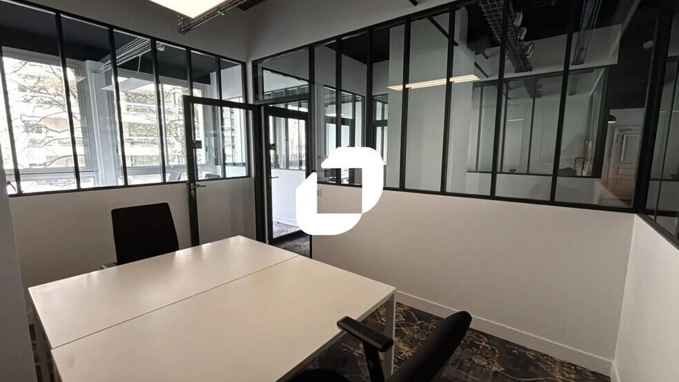 Bureau dans Paris à louer - Photo de l’immeuble – Image 3 sur 23