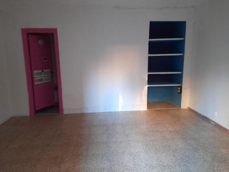 Local commercial dans Cáceres, Cáceres à vendre - Photo de l’immeuble – Image 2 sur 7