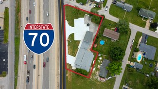 Plus de détails pour 7455 Veterans Memorial Pky, Saint Peters, MO - Industriel/Logistique à vendre
