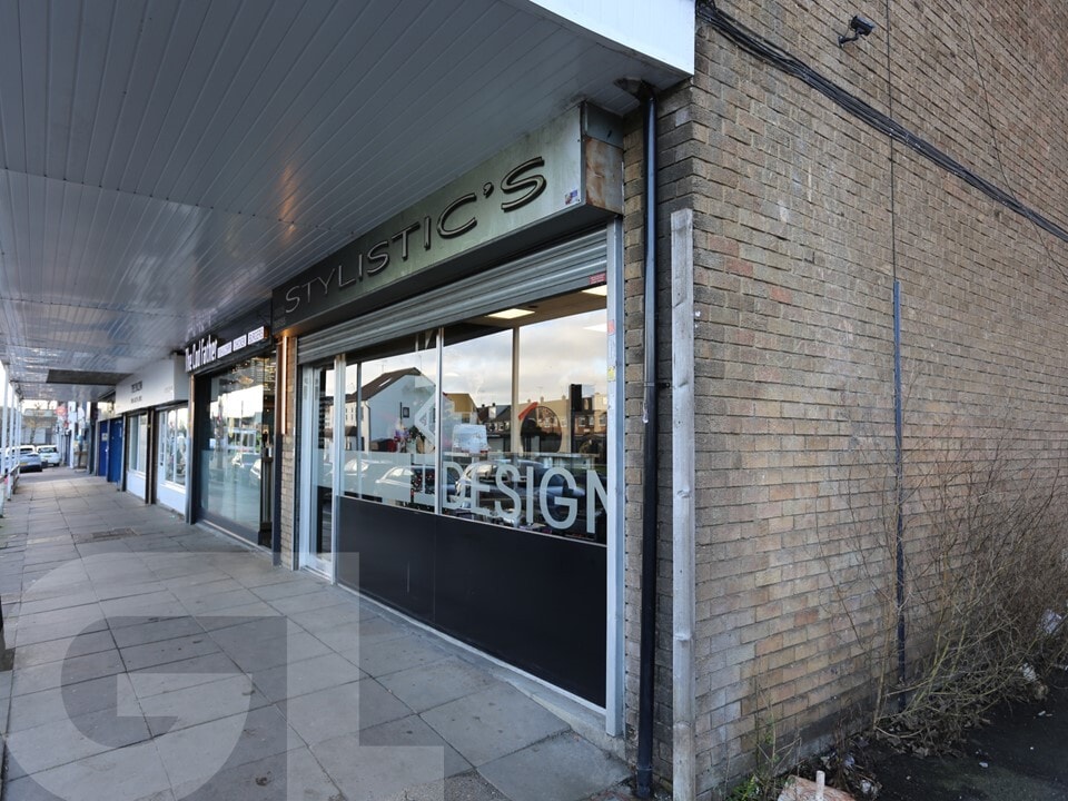 19-29 Lampits Hl, Stanford Le Hope à louer Photo principale– Image 1 sur 5