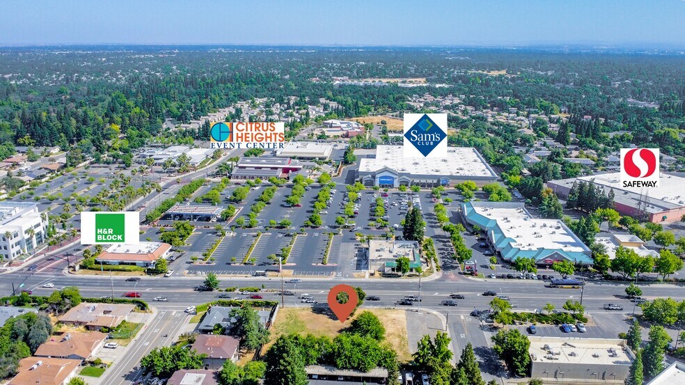 7210 Greenback Ln, Citrus Heights, CA à vendre - Photo de l’immeuble – Image 2 sur 38