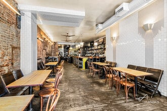 688-690 Franklin Ave, Brooklyn, NY à louer Photo intérieure– Image 2 sur 10