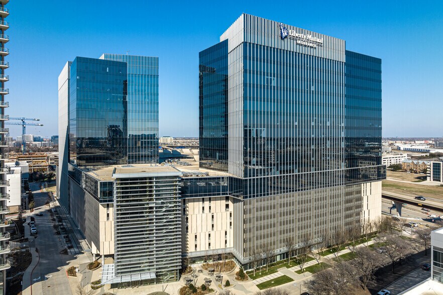 7900 Windrose Ave, Plano, TX à louer - Photo principale – Image 1 sur 40