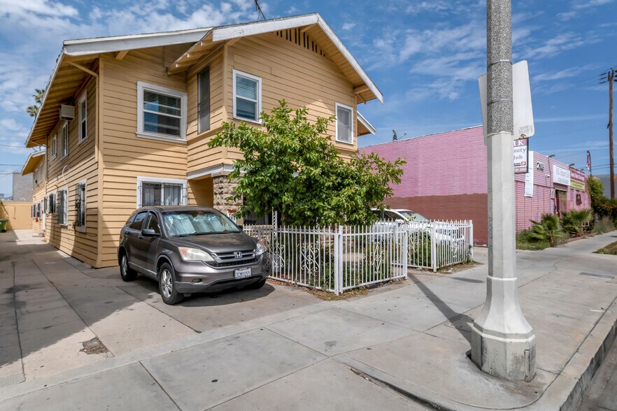 2113 Venice Blvd, Los Angeles, CA à vendre - Photo de l’immeuble – Image 3 sur 20