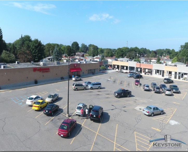 22525-22675 Wick Rd, Taylor, MI à louer - Photo principale – Image 1 sur 1