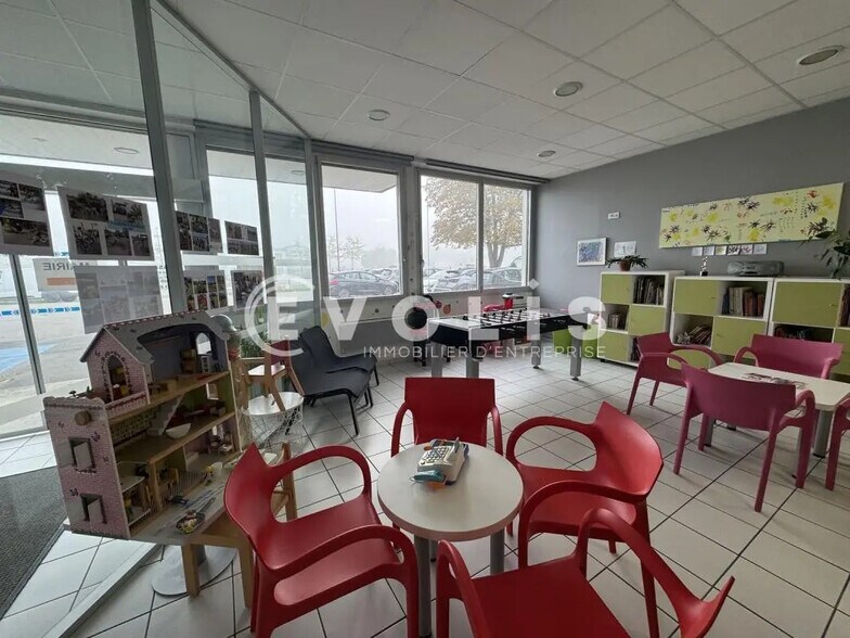 Bureau dans Amiens à louer - Photo de l’immeuble – Image 1 sur 5