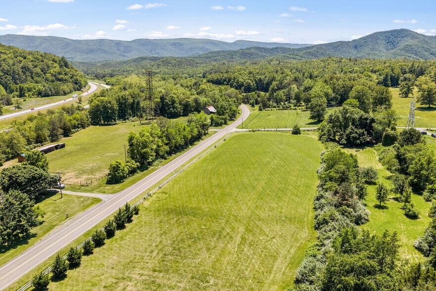 4301 Longdale Furnace Rd, Clifton Forge, VA à vendre - Photo de l’immeuble – Image 3 sur 110