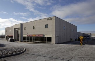 Plus de détails pour 1748 Creditstone Rd, Vaughan, ON - Industriel/Logistique à louer