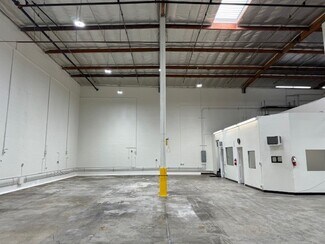 Plus de détails pour 11664 Tuxford St, Sun Valley, CA - Industriel/Logistique à louer