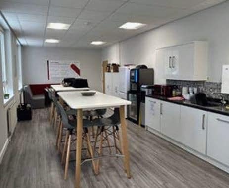 2630-2640 Kings Ct, Birmingham à louer Photo intérieure– Image 1 sur 4