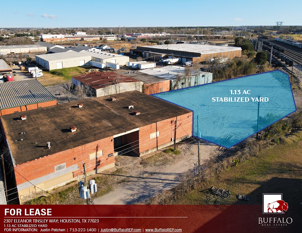 2307 Eleanor Tinsley Way, Houston, TX à louer Photo de l’immeuble– Image 1 sur 6