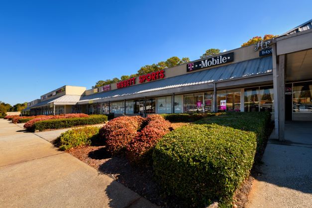 5205-5251 Memorial Dr, Stone Mountain, GA à louer Photo de l’immeuble– Image 1 sur 10