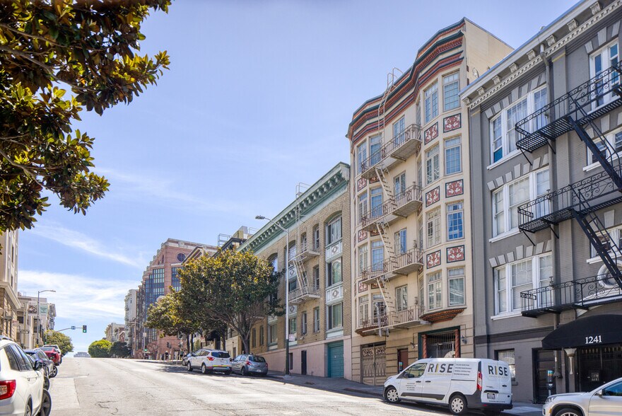 1235 Bush St, San Francisco, CA à vendre - Photo de l’immeuble – Image 2 sur 18