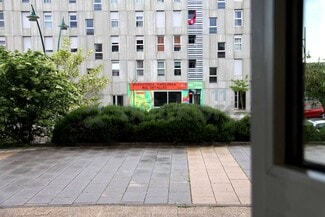 Plus de détails pour Local commercial à louer