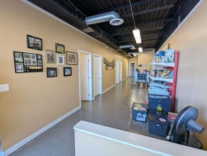 675 Arlington Park Pl, Kingston, ON à louer Photo intérieure– Image 2 sur 9