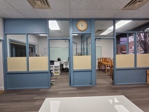 16116-16120 46th Ave, Flushing, NY à louer Photo de l’immeuble– Image 2 sur 7