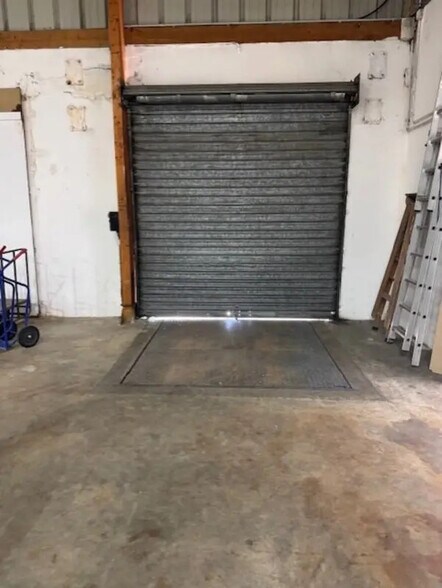 Bureau dans Sonnay à louer - Photo de l’immeuble – Image 3 sur 8