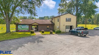Plus de détails pour 3815 State Route 5, Newton Falls, OH - Sports et loisirs à vendre