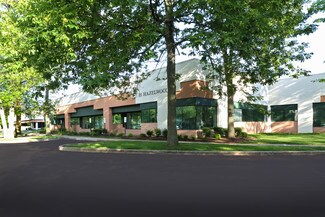 Plus de détails pour 15 Hazelwood Dr, Buffalo, NY - Bureau, Local d'activités à louer