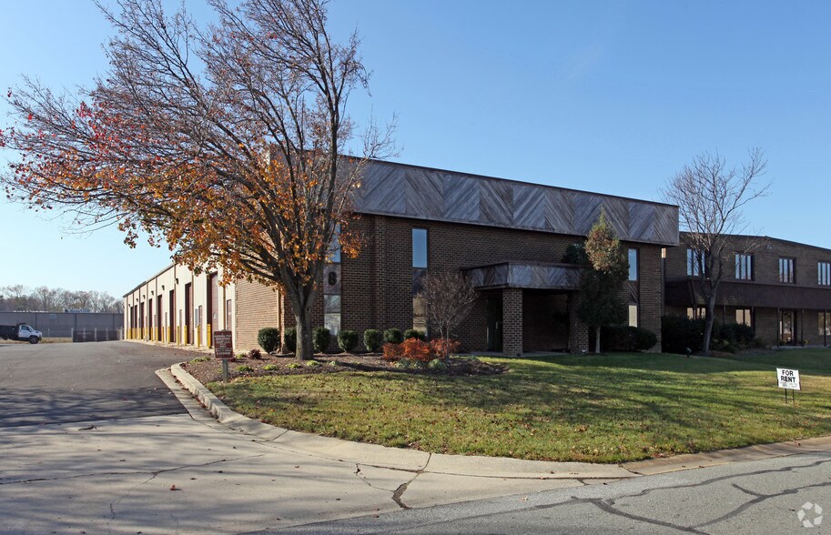 8 Irongate Dr, Waldorf, MD à louer - Photo principale – Image 1 sur 13