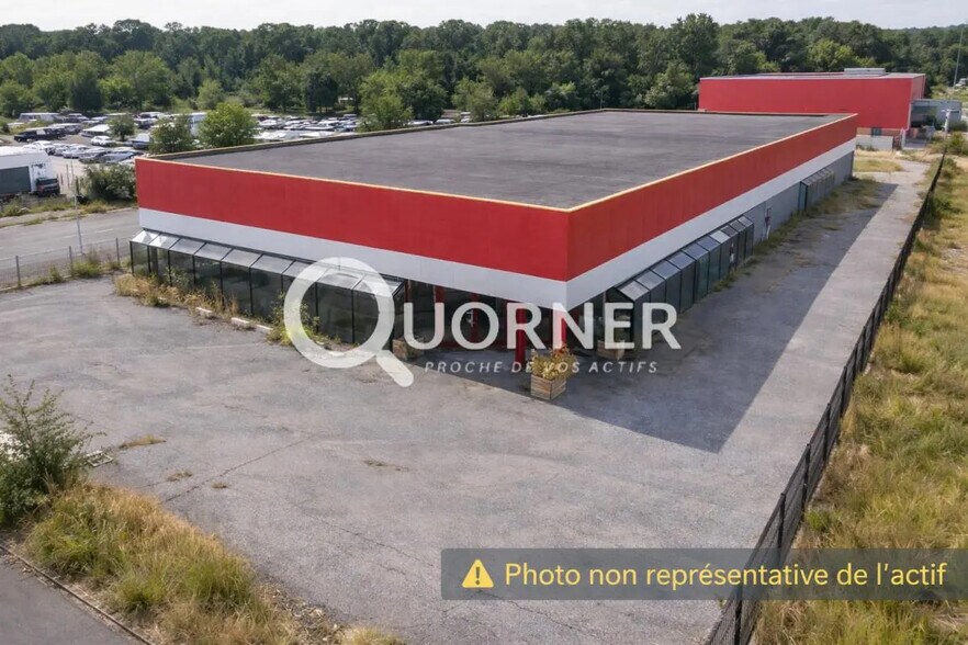 Local commercial dans Bruay-la-Buissière à vendre - Photo de l’immeuble – Image 3 sur 5