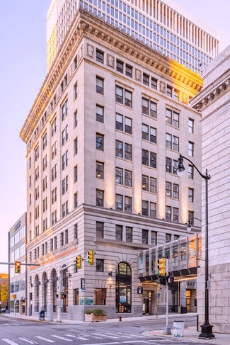 Plus de détails pour 607 Shelby St, Detroit, MI - Local commercial à louer