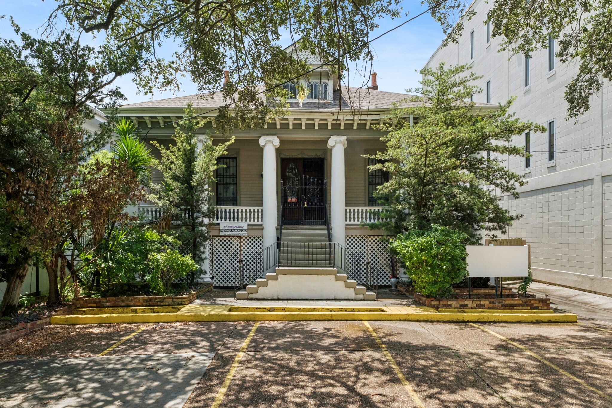 2926 Canal St, New Orleans, LA à vendre Photo de l’immeuble– Image 1 sur 22