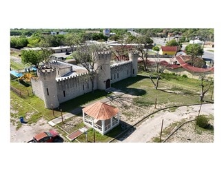 Plus de détails pour 250 Kelly Dr, San Antonio, TX - Local commercial à vendre