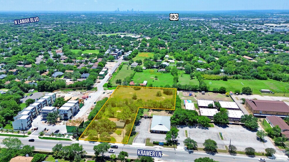 1601 Kramer Ln, Austin, TX à vendre - Photo de l’immeuble – Image 3 sur 6