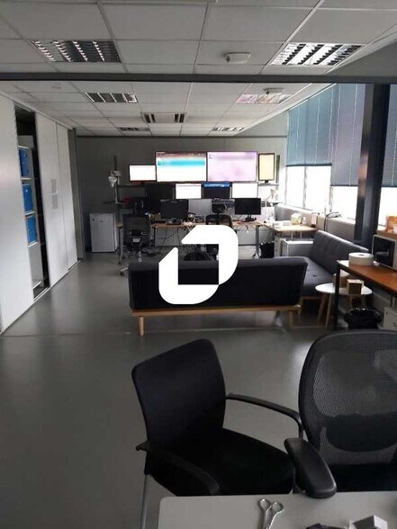 Bureau dans Bruges à vendre - Photo de l’immeuble – Image 2 sur 12