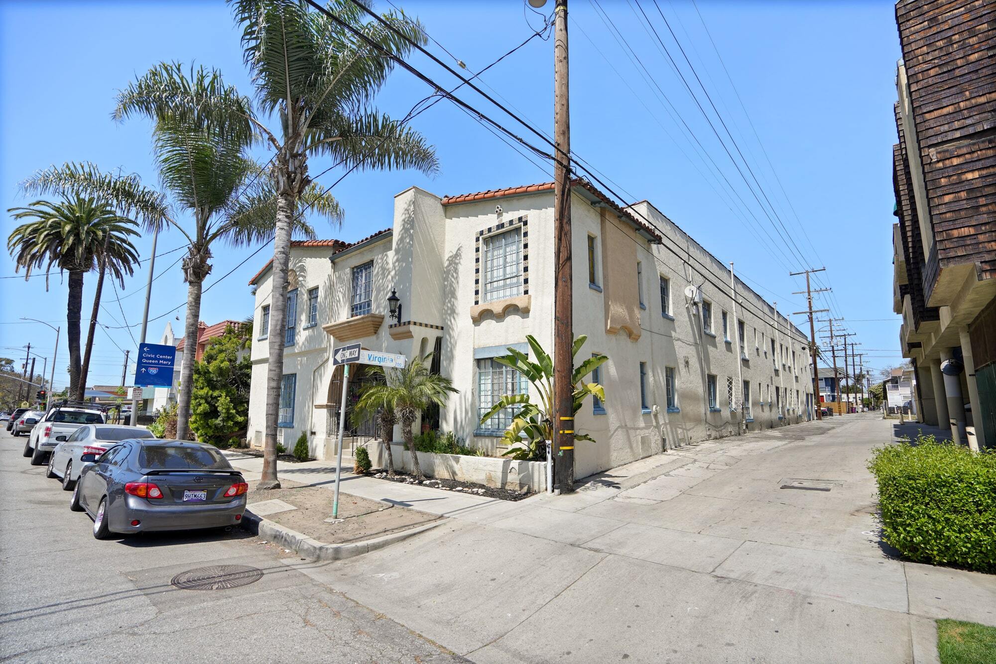 433 W 7th St, Long Beach, CA à vendre Photo de l’immeuble– Image 1 sur 11
