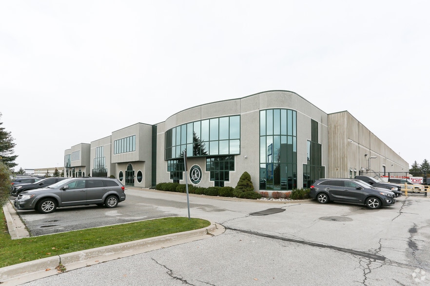 106 Aviva Park Dr, Vaughan, ON à louer - Photo principale – Image 1 sur 5