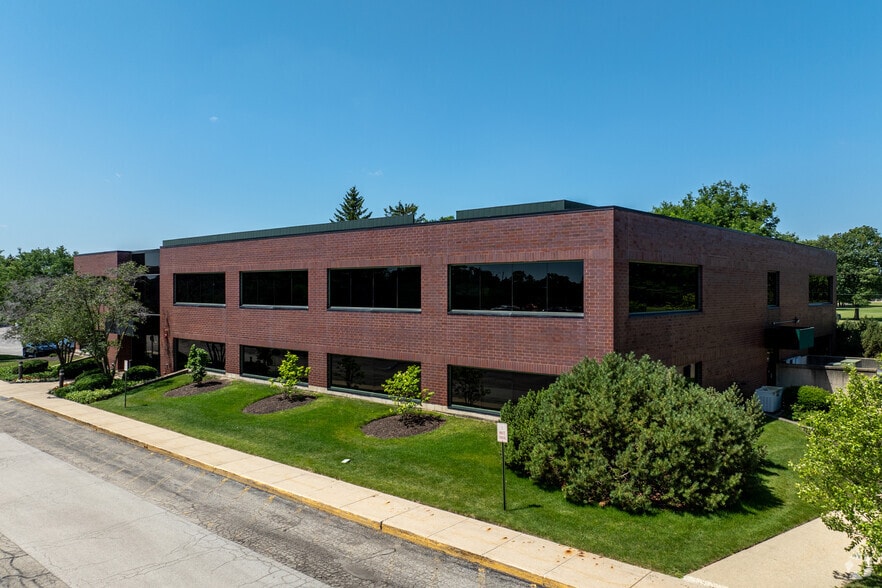 1725 S Naperville Rd, Wheaton, IL à louer - Photo de l’immeuble – Image 2 sur 5