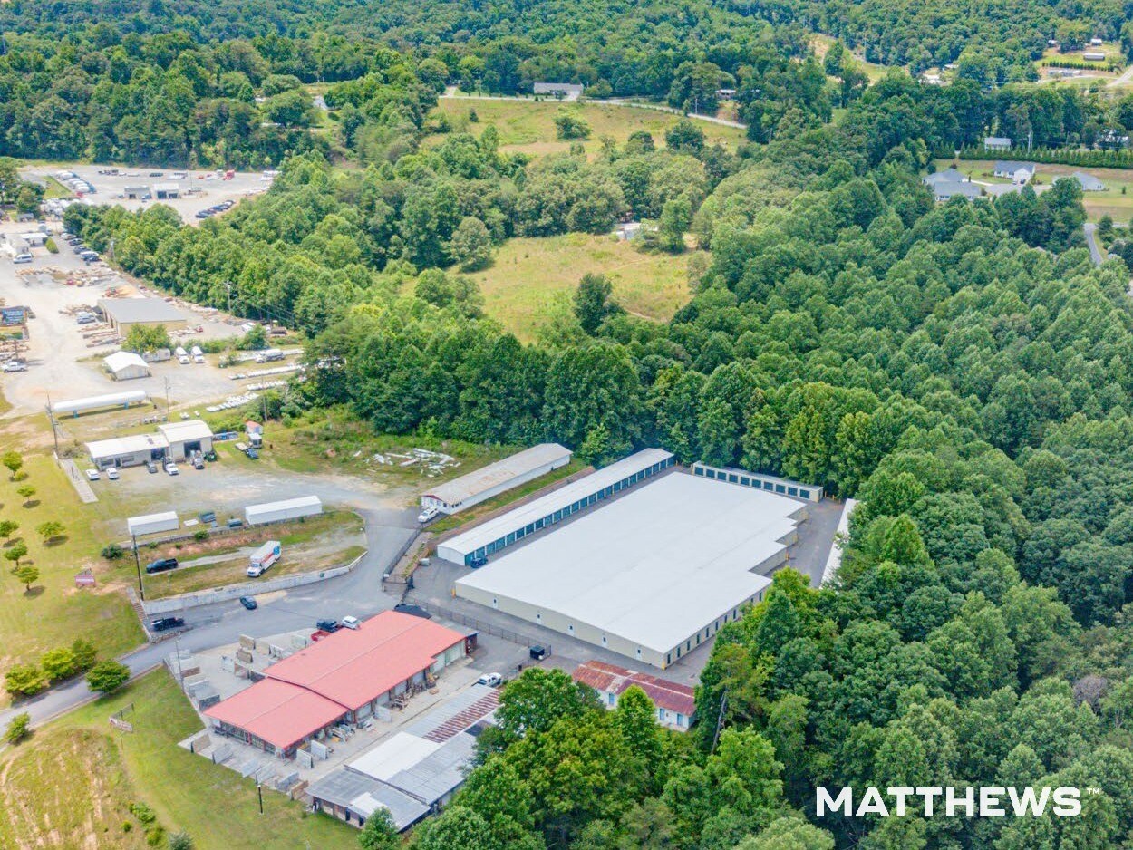 1020 Appalachian Hwy, Blue Ridge, GA à vendre Photo de l’immeuble– Image 1 sur 4