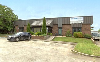 Plus de détails pour 2124 Metro Cir, Huntsville, AL - Bureau à louer