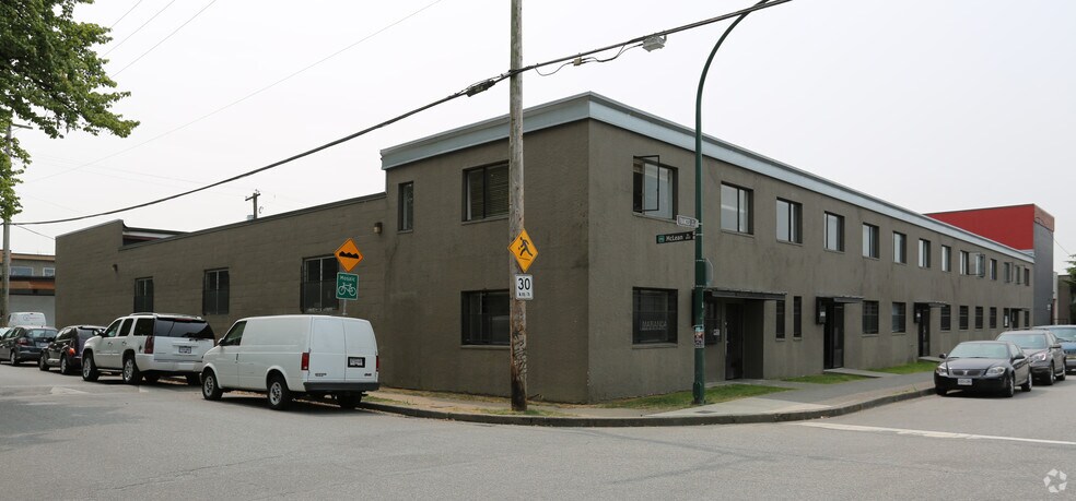 1480-1488 Frances St, Vancouver, BC à louer - Photo principale – Image 1 sur 3
