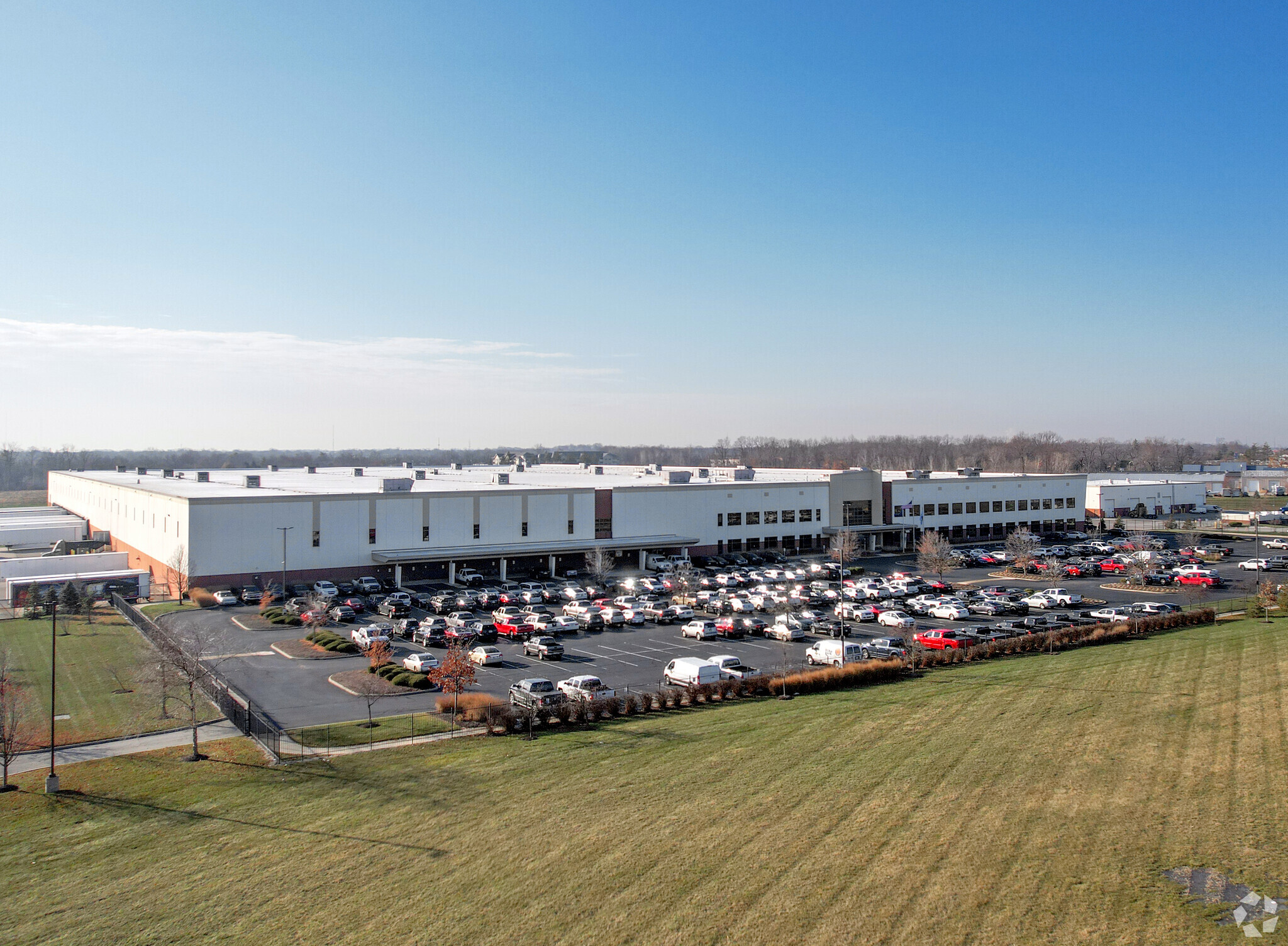 9347 Pendleton Pike, Indianapolis, IN à louer Photo principale– Image 1 sur 6