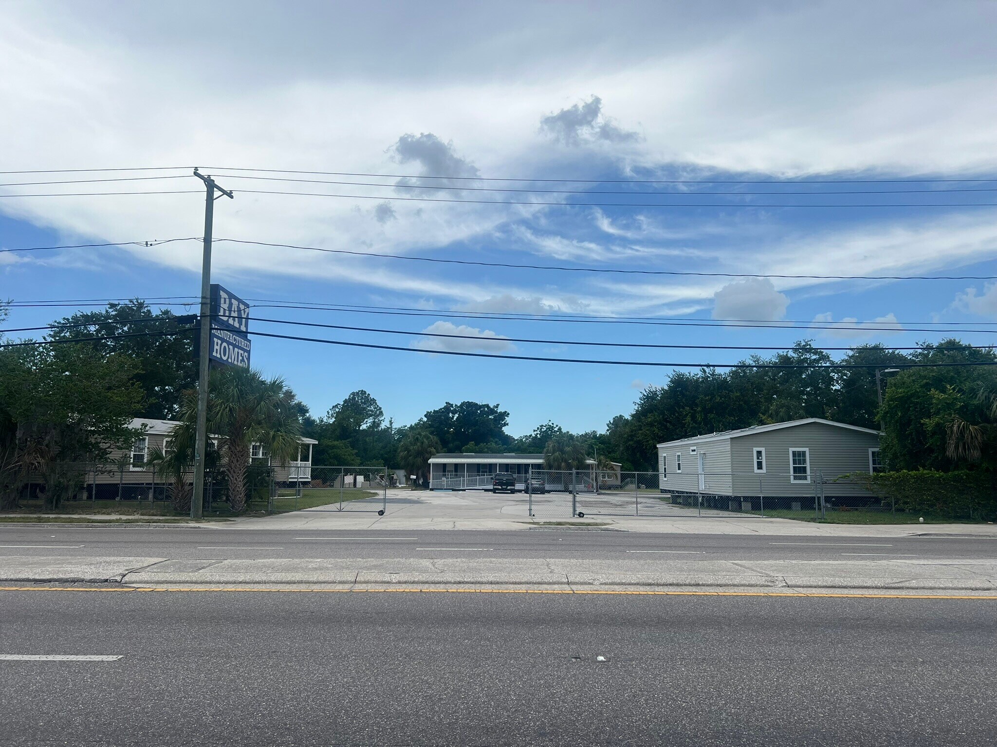 10916 N Nebraska Ave, Tampa, FL à vendre Photo principale– Image 1 sur 13