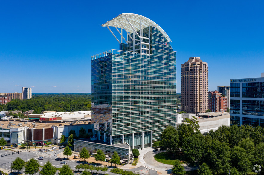 3455 Peachtree Rd NE, Atlanta, GA à louer - Photo de l’immeuble – Image 1 sur 12