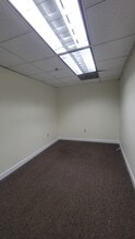 3825 Henderson Blvd, Tampa, FL à louer Photo intérieure– Image 2 sur 21