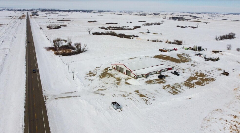 2835 Highway18, Oxbow, SK à vendre - Aérien – Image 2 sur 3