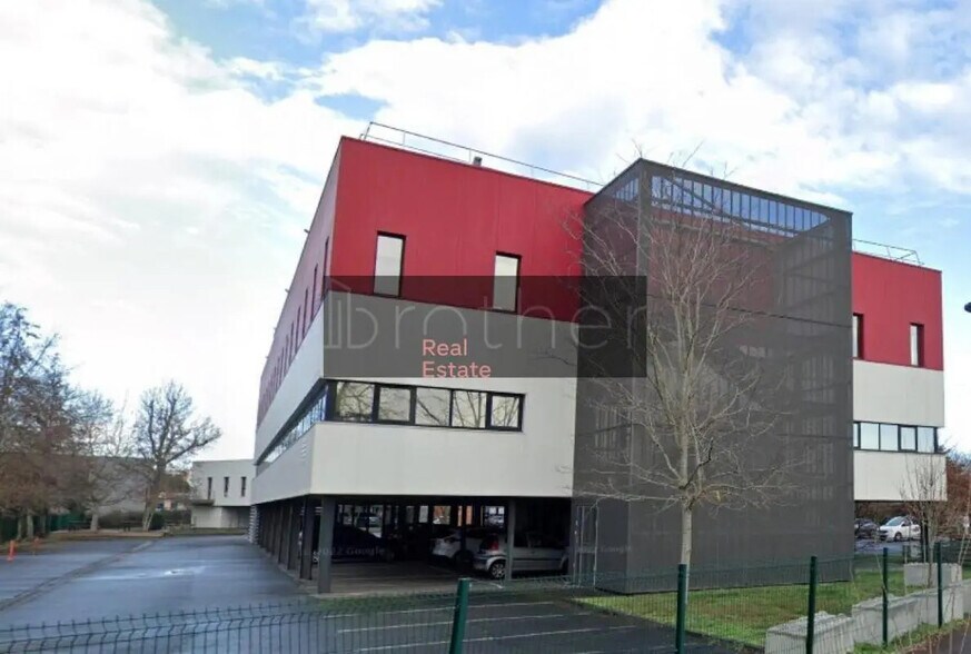 Bureau dans Mérignac à louer - Photo de l’immeuble – Image 1 sur 1