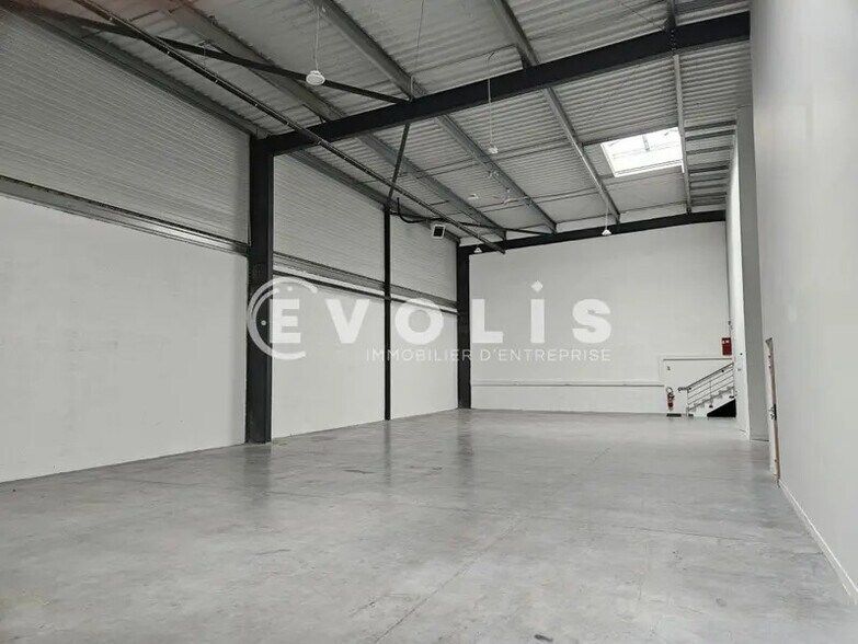 6-8 Rue Ambroise Croizat, Palaiseau à louer - Photo intérieure – Image 3 sur 9