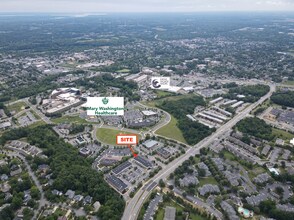 2521-2537 Cowan Blvd, Fredericksburg, VA à louer Photo de l’immeuble– Image 2 sur 18