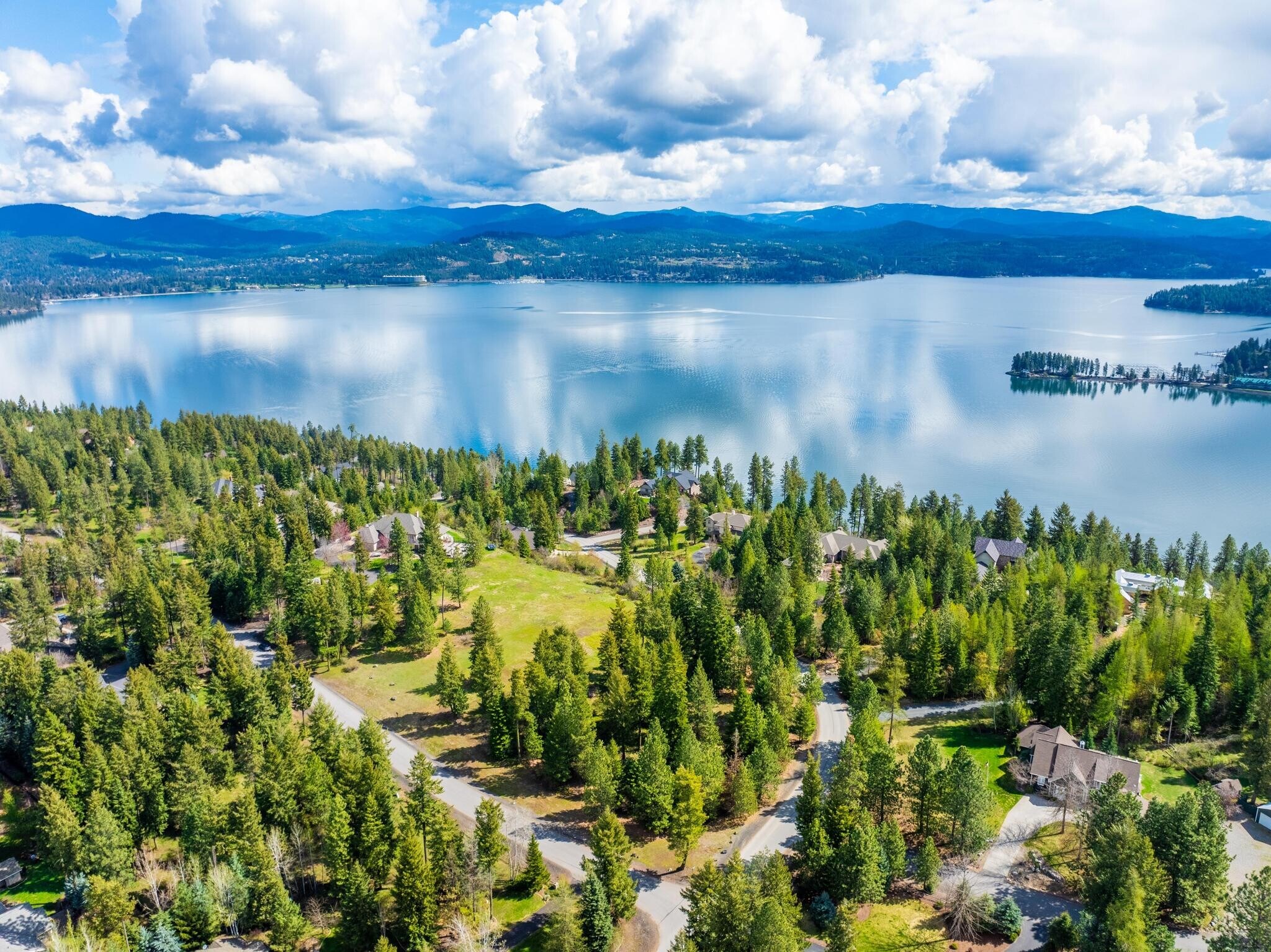 Lot 43 Blk 1 Harbor View dr, Coeur d'Alene, ID à vendre Photo principale– Image 1 sur 39
