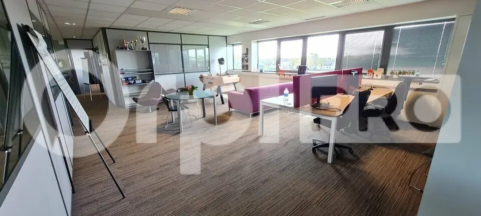 Bureau dans Plérin à louer - Photo de l’immeuble – Image 2 sur 8