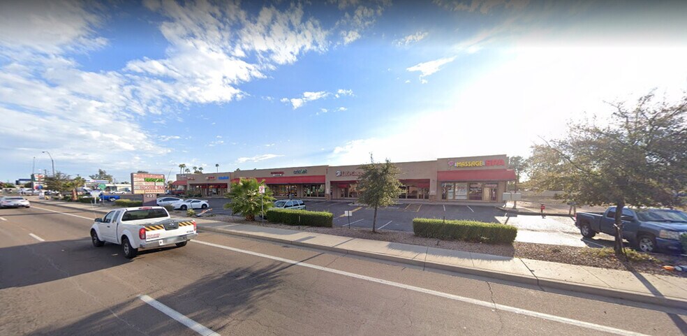 437 S Gilbert Rd, Mesa, AZ à louer - Photo de l’immeuble – Image 2 sur 10