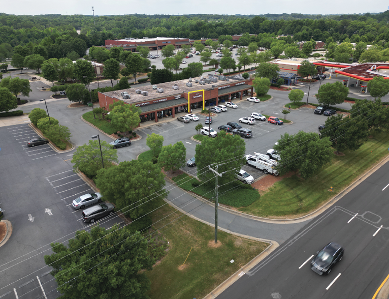 1410-1450 River Ridge Dr, Clemmons, NC à louer - Photo de l’immeuble – Image 2 sur 8