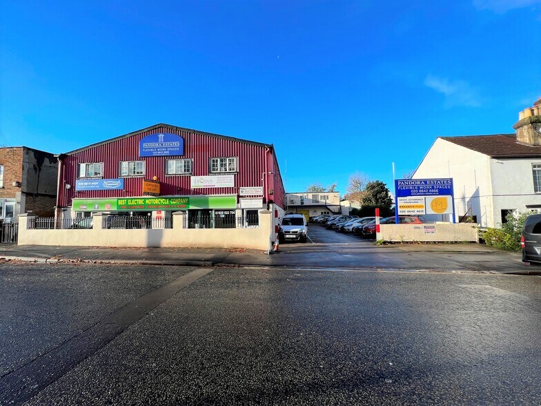 41-45 Lind Rd, Sutton à louer - Photo de l’immeuble – Image 3 sur 14