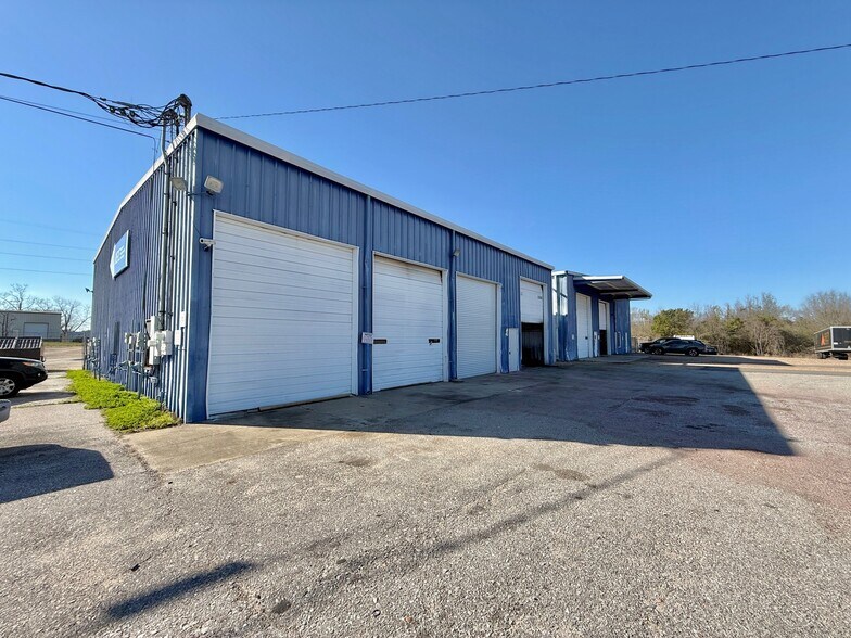 704 Murray Rd, Dothan, AL à louer - Photo de l’immeuble – Image 1 sur 8